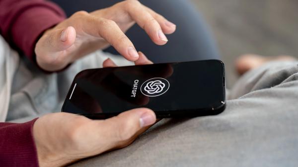 Американец с биполярным расстройством подал иск к OpenAI из-за ChatGPT Американец с биполярным расстройством подал иск к OpenAI из-за ChatGPT